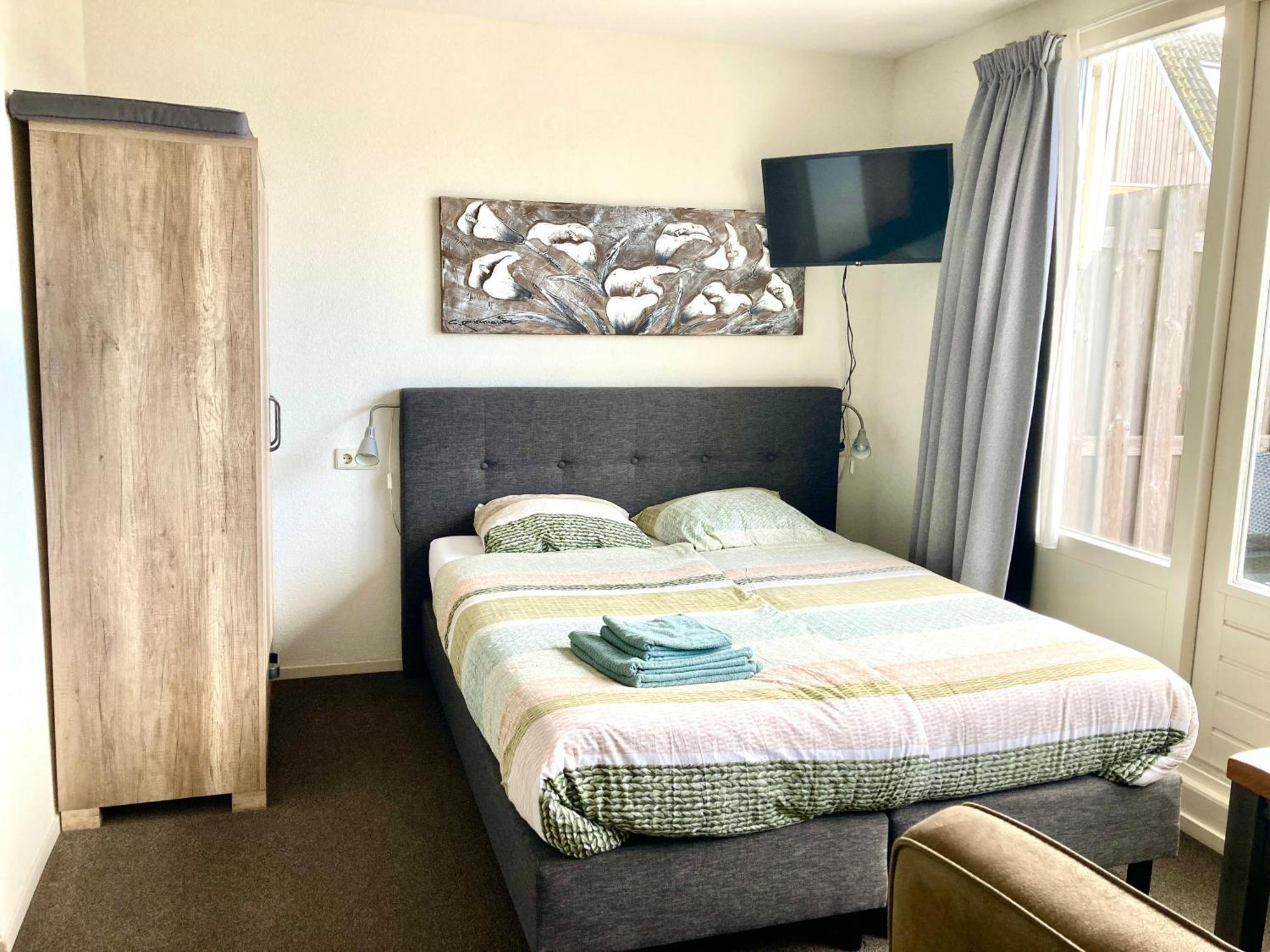 كاتفايك أن زي Nicolette Apartments الغرفة الصورة